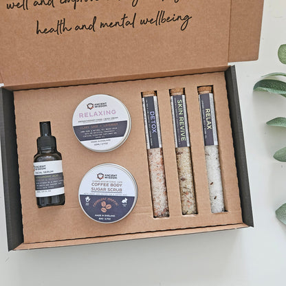 BLISSFUL HOME SPA | PAMPER HAMPER