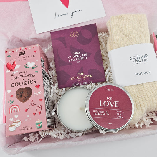 FOREVER YOURS | LUXURY COMFORT & INDULGENCE GIFT BOX