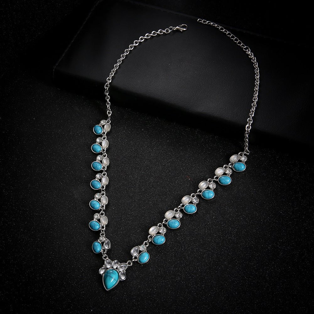 Boho Turquoise Flower Necklace